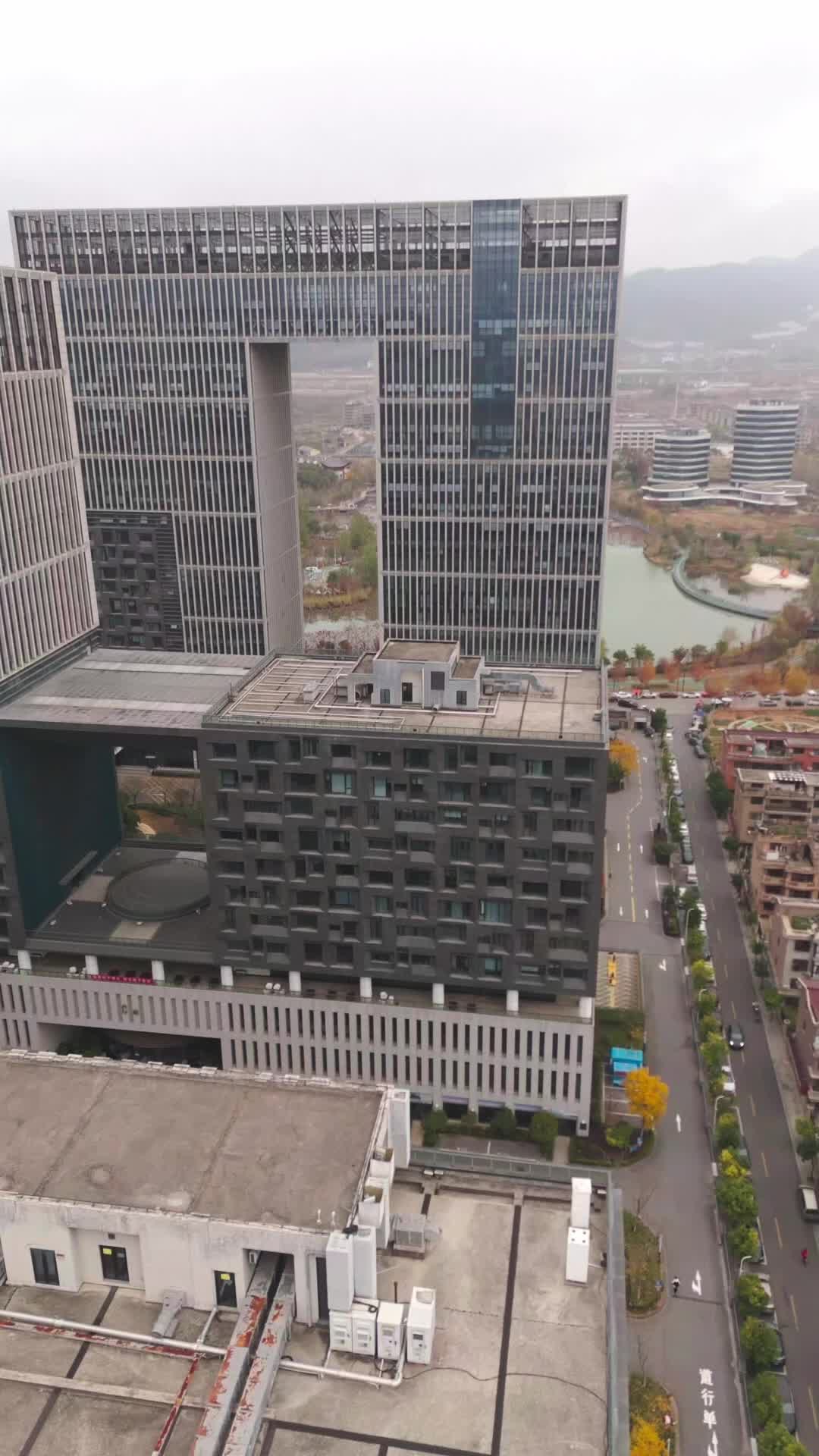 13 серия - Человеческий дракон